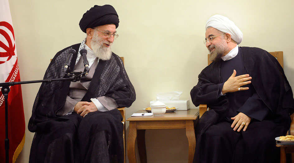 الرئيس روحاني يهنئ الامام الخامنئي بحلول العام الإيراني الجديد