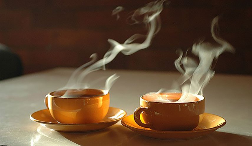 باحثون ايرانيون: الشاي الحار يهدد حياتك بسرطان قاتل! 