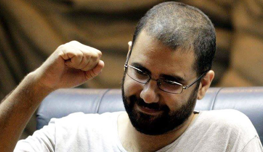 الإفراج عن الناشط المصري البارز علاء عبد الفتاح