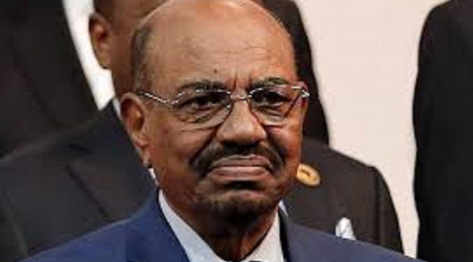 الحكومة السودانية تنفي اعتزام البشير تسليم السلطة‎