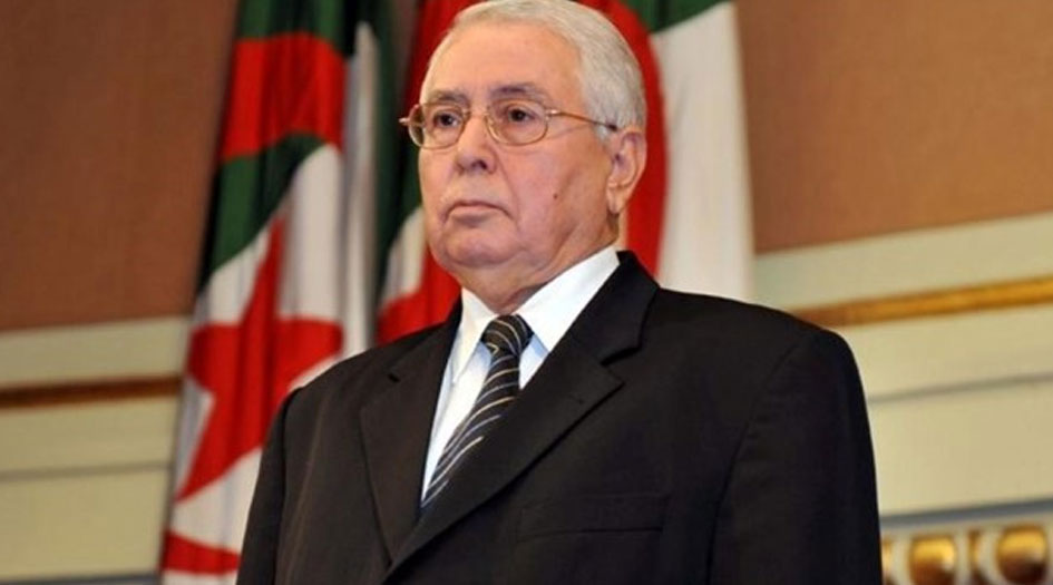 الجزائر يقرر نقل صلاحية رئاسة الدولة الى رئيس مجلس الامة