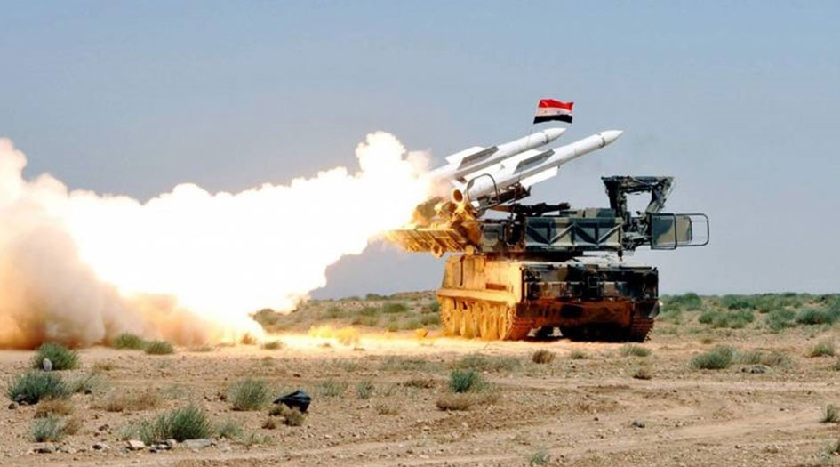 الدفاعات السورية تتصدى لصواريخ صهيونية وتسقط بعضها
