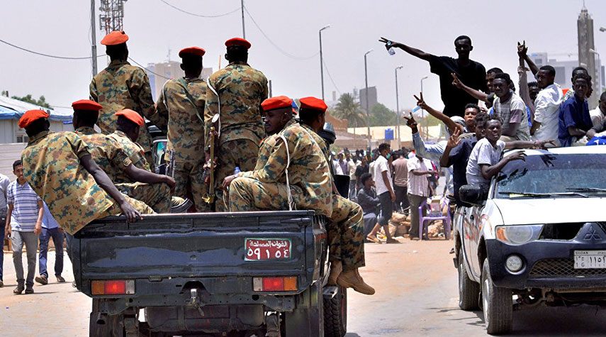 المجلس الانتقالي السوداني يعلن موعد انهاء حظر التجوال والطوارئ