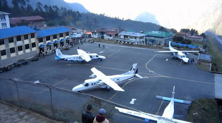 قتيلان باصطدام طائرتين في نيبال