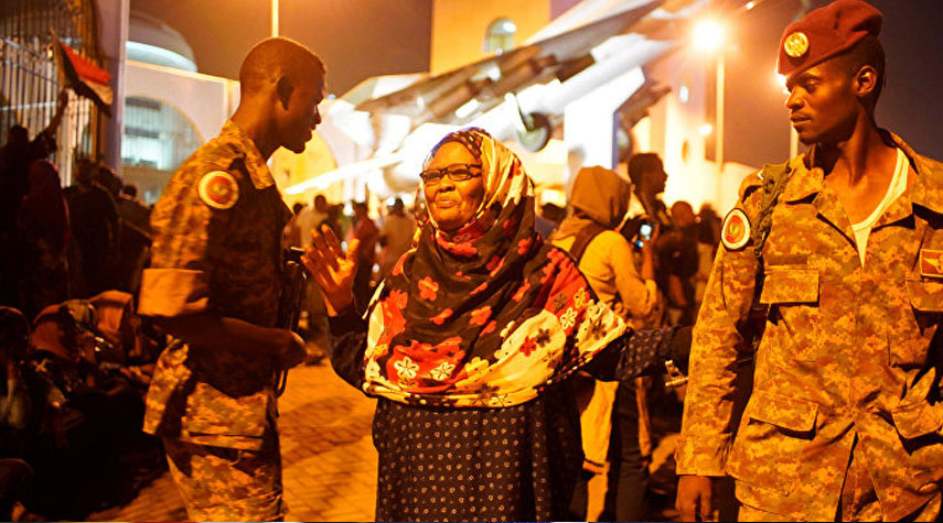 المجلس العسكري السوداني يحقق مطلبا جديدا للمعارضة