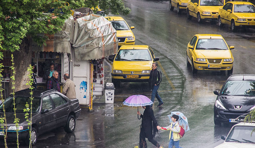 موجة امطار وثلوج تجتاح 15 محافظة ايرانية