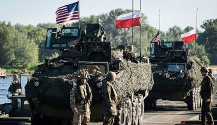 الولايات المتحدة تعزز وجودها العسكري في بولندا 