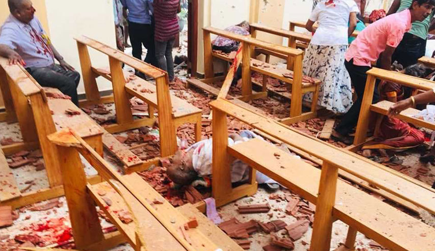 مقتل واصابة اكثر من مائة شخص في انفجارات تهز سريلانكا