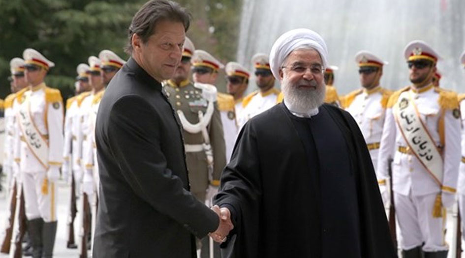 ايران وباكستان يؤكدان تعزيز التعاون على كل المستويات