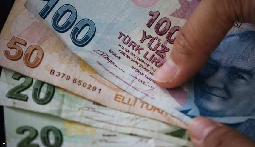 الليرة التركية تهبط دفعة واحدة بعد قرار البنك المركزي