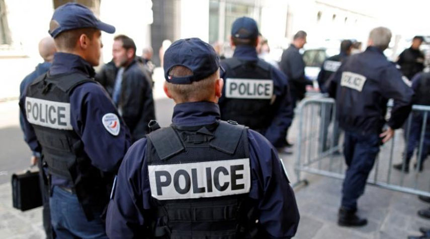 السلطات الفرنسية تعلن توقيف 4 أشخاص للاشتباه في تخطيطهم لعمل إرهابي