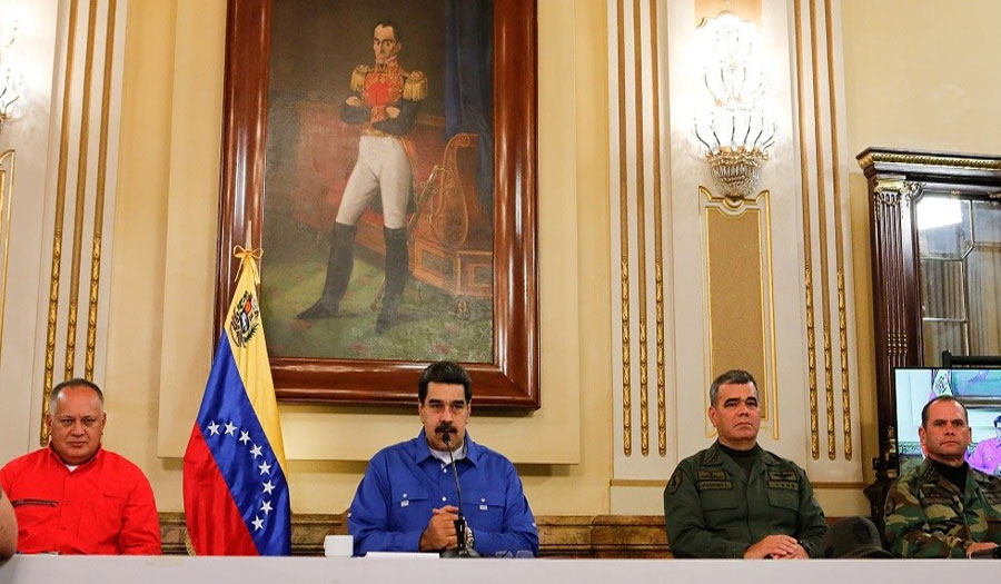 فنزويلا.. مادورو يؤكد فشل الإنقلاب ووقوف واشنطن وراءه