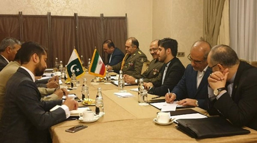 طهران واسلام آباد تؤكدان أهمية تعزيز الامن في المناطق الحدودية