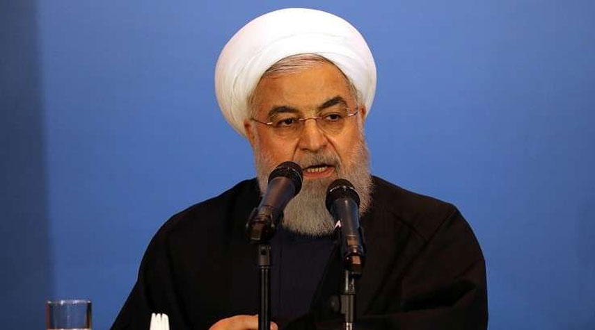 الرئيس الايراني يعتبر ان قدرات اميركا ليست بمستوى لسانها الطويل