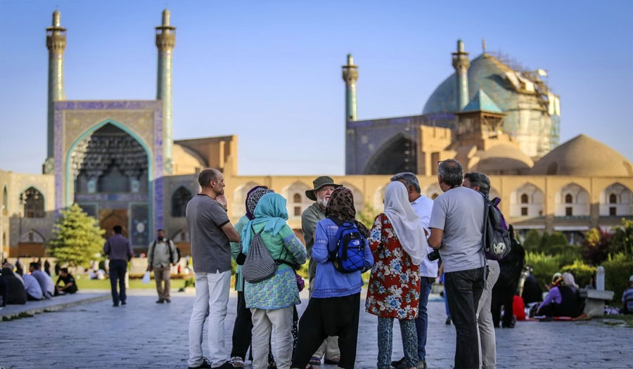منظمة السياحة: نحو 8 ملايين سائح أجنبي زاروا ايران العام الماضي