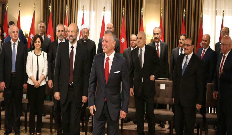 استقالة الحكومة الأردنية تمهيدا لإجراء تعديل وزاري