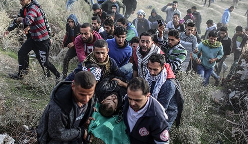 شهيد و30 اصابة باعتداءات الاحتلال على حدود قطاع غزة 