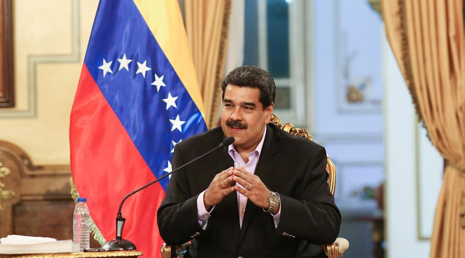 مادورو يرحب ببدء المحادثات مع المعارضة