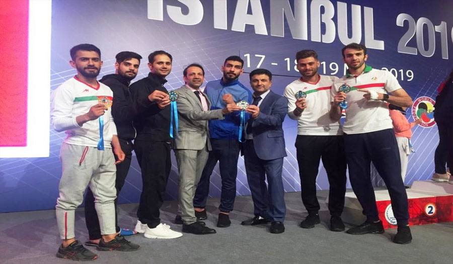 إيران تتربع على عرش البطولة العالمية للكاراتيه