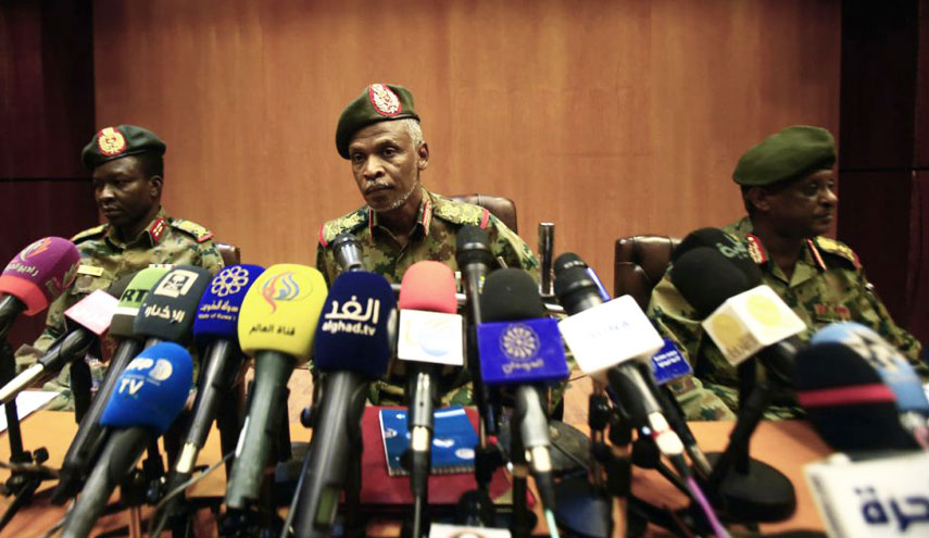 السودان... الجيش يرفض أن يرأس مدني المجلس السيادي 