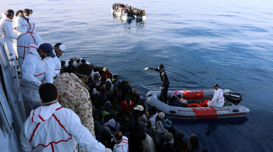 البحرية الليبية تنقذ نحو 300 مهاجر قبالة ساحل طرابلس الشرقي