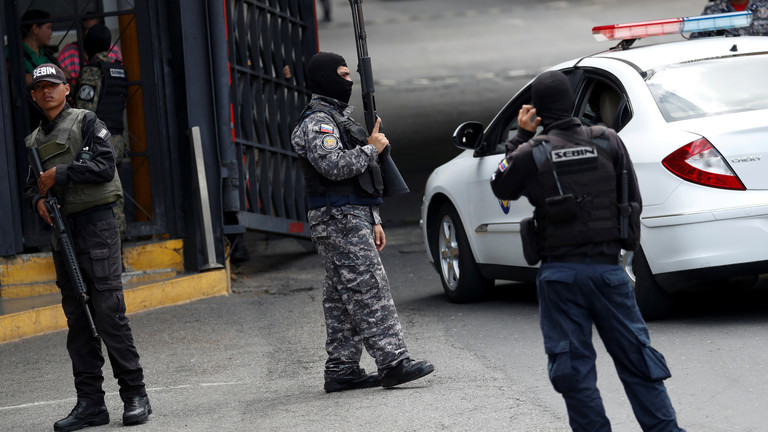 مقتل 23 موقوفا في فنزويلا بأحداث شغب في مركز للشرطة