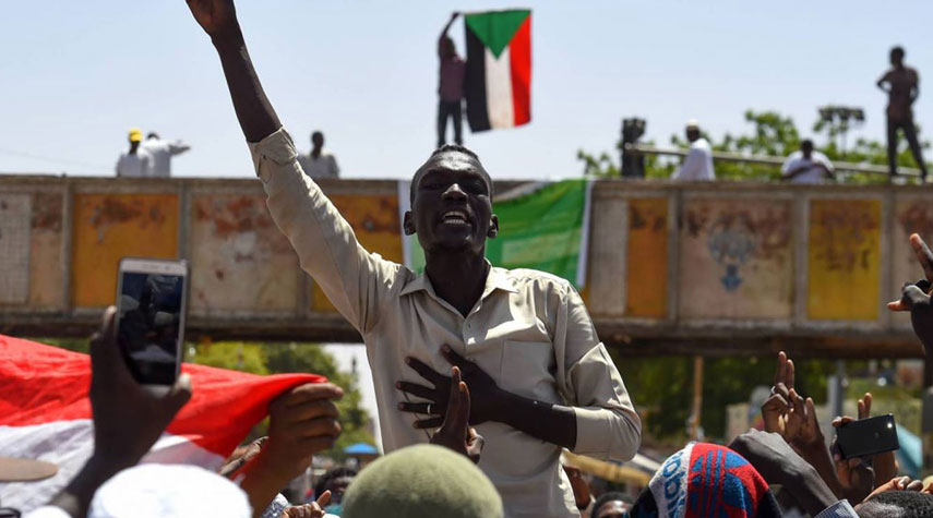 استجابة واسعة لاضراب السلطة المدنية وشلل تام في الخرطوم
