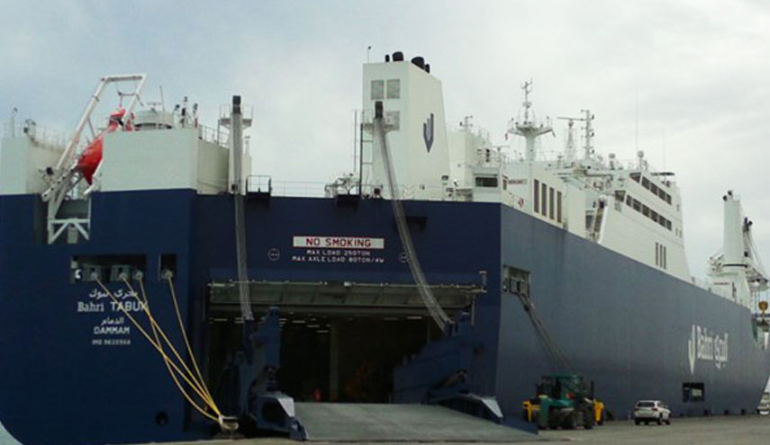 منظمة حقوقية تحاول منع مغادرة سفينة سعودية محملة بالأسلحة من فرنسا 