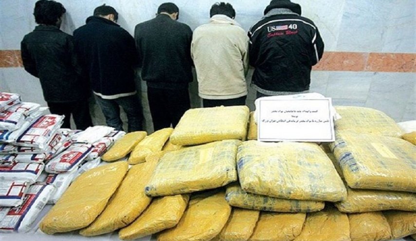 ضبط طن ونصف الطن من المخدرات جنوبي ايران 