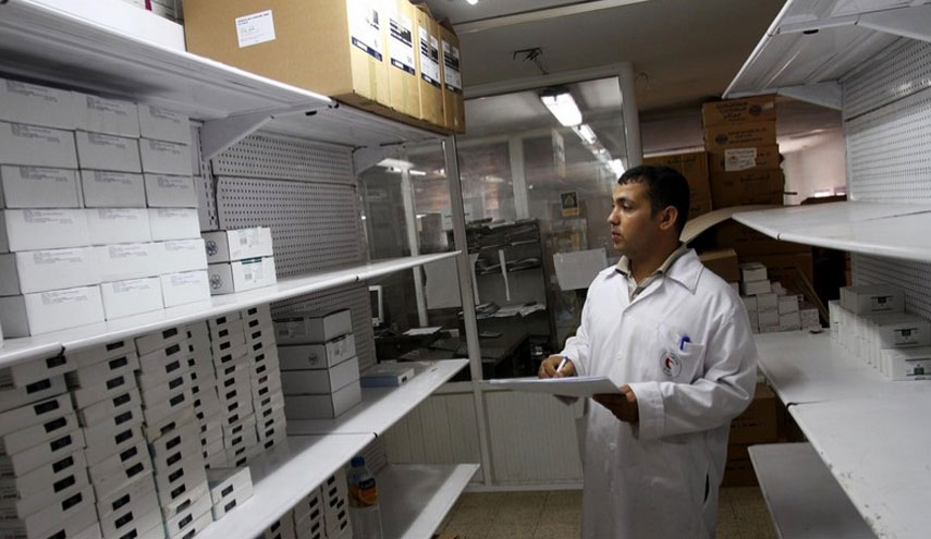 نقص حاد في الأدوية يدخل المستشفيات غزة في مرحلة الخطر 