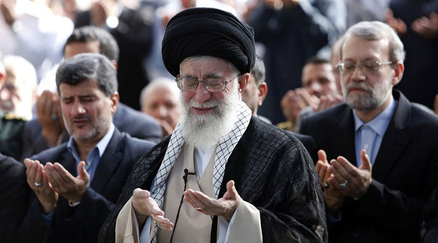 صلاة عيد الفطر السعيد، تقام بإمامة قائد الثورة الإسلامية