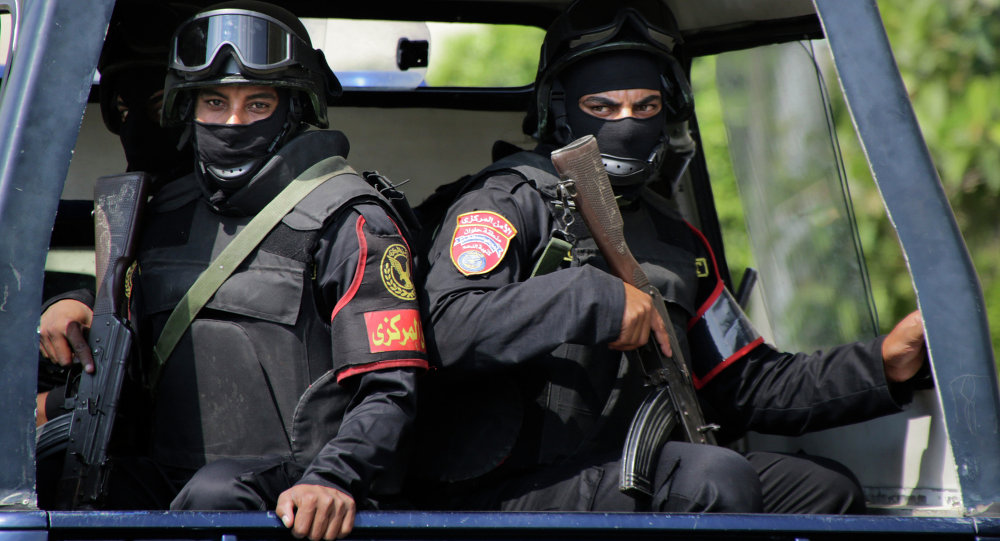 مقتل 5 عناصر إجرامية في تبادل لإطلاق النار مع الشرطة المصرية