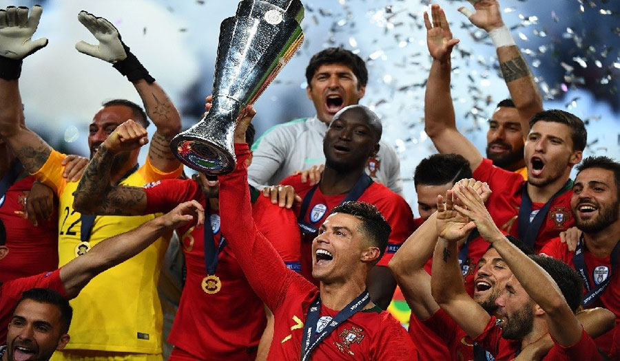 البرتغال تحصد أول ألقاب دوري الأمم الأوروبية بعد هزيمة هولندا