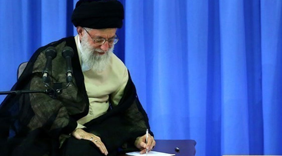 قائد الثورة الإسلامية يعزي الأمين العام لحزب الله بوفاة شقيقته