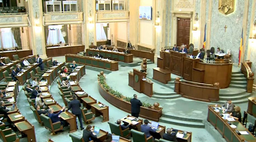 برلمان رومانيا يقترح سحب الثقة من الحكومة الثلاثاء المقبل