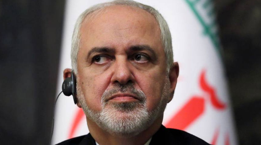 وزير الخارجية الايراني يشكك بحادث الناقلتين في بحر عمان