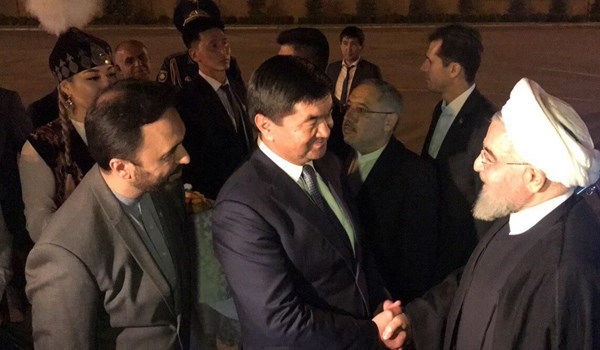 الرئيس روحاني يصل الى بيشكك 