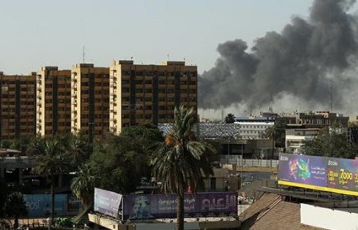 صاروخ يضرب حي الجادرية في بغداد