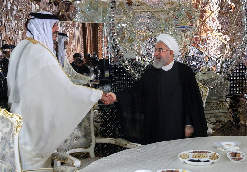 الرئيس روحاني يلتقي أمير قطر+صور