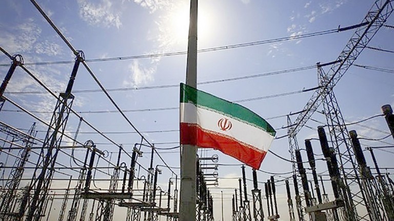 امريكا تمدد إعفاء العراق لاستيراد الكهرباء والغاز من ايران 