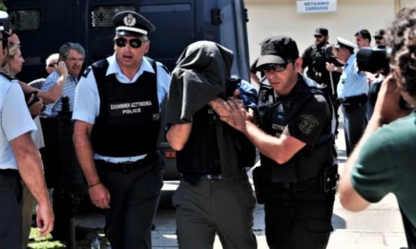 تركيا تعتقل عشرات العسكريين للاشتباه بصلتهم بالانقلاب الفاشل