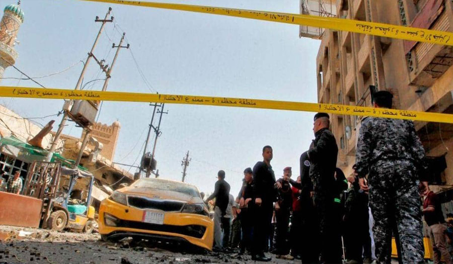 شهداء وجرحى إثر تفجير إرهابي داخل مسجد في بغداد