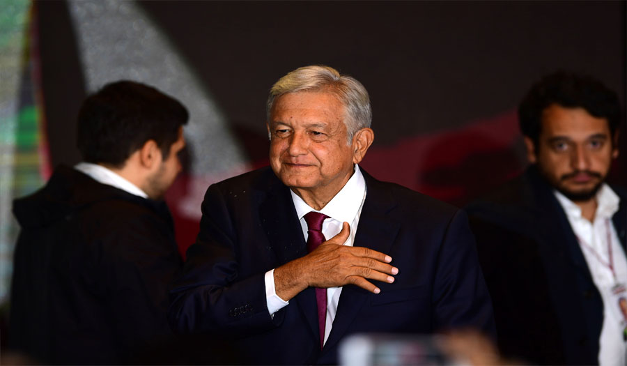 رئيس المكسيك يبيع منتجعا رئاسيا لمساعدة الفقراء