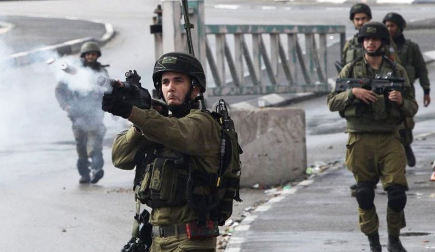 استشهاد فلسطيني وإصابة 4 برصاص الاحتلال في القدس 