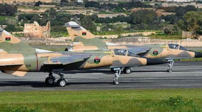 قوات حفتر تسقط طائرة تابعة لحكومة الوفاق