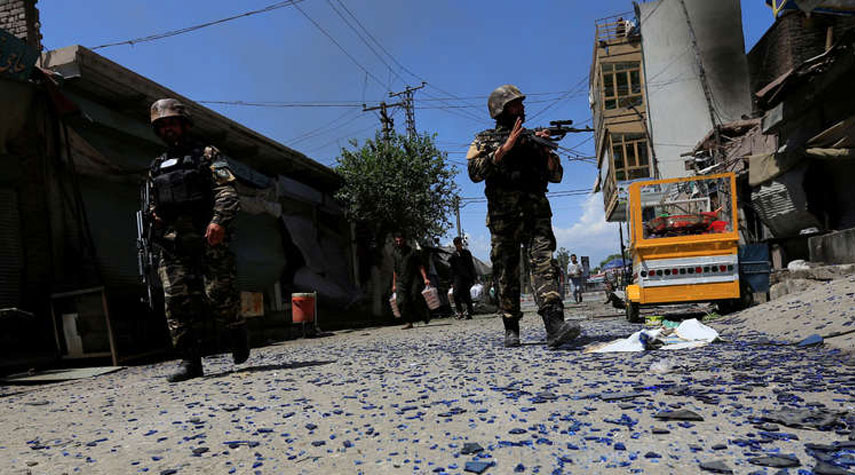 مصرع وإصابة 22 شخصا بتفجير مسجد شرقي أفغانستان