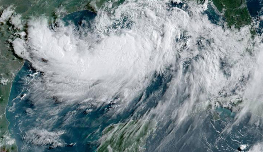 حالة الطوارئ في امريكا مع اقتراب عاصفة استوائية من ساحل نيو أورلينز 