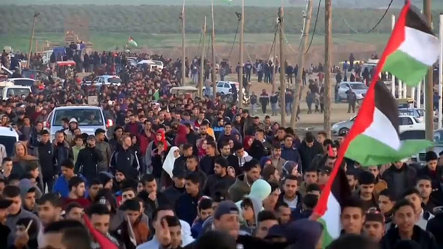 جماهير غزة تستعد لجمعة حرق العلم الصهيوني 