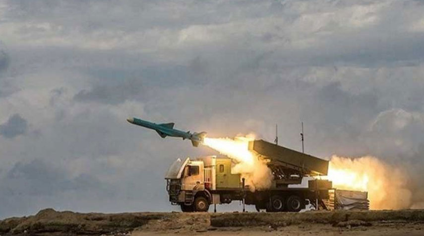 القوة الصاروخية اليمنية تستهدف مرتزقة العدوان في عسير