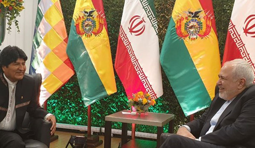 ظريف والرئيس البوليفي يبحثان العلاقات الثنائية والقضايا الدولية 